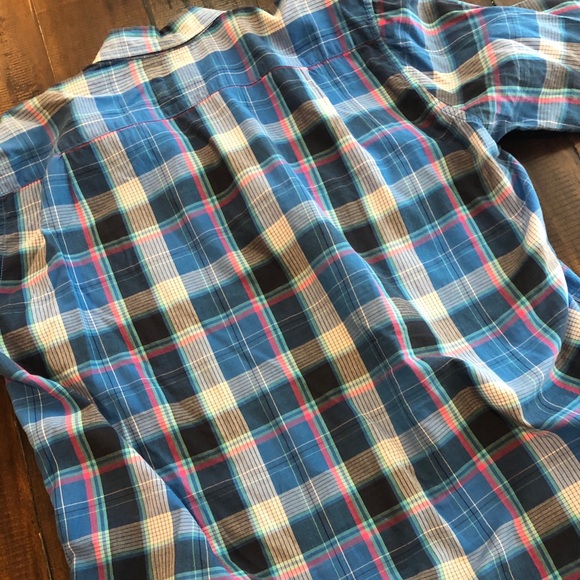 H&M Classic Button Up - Picture 3 of 3